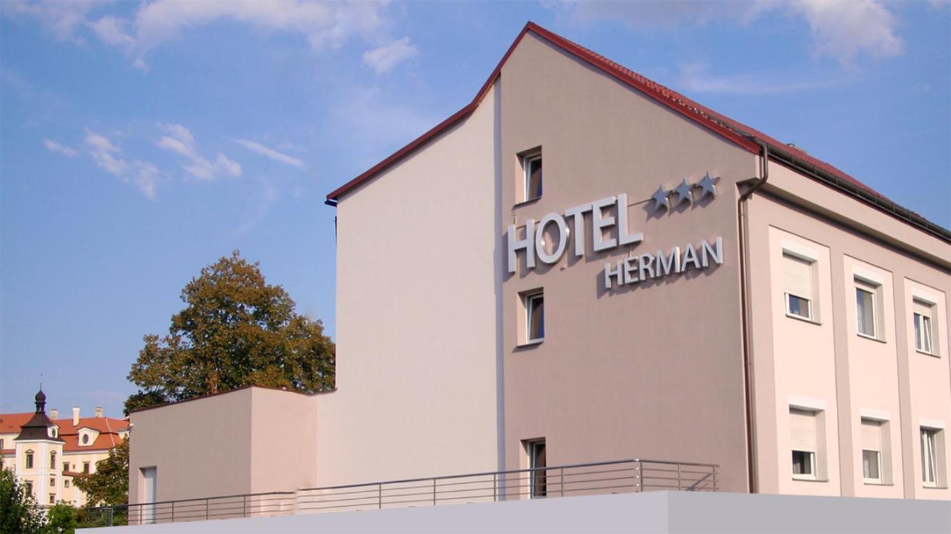 Hotel Herman Rychnov nad Kneznou Esterno foto